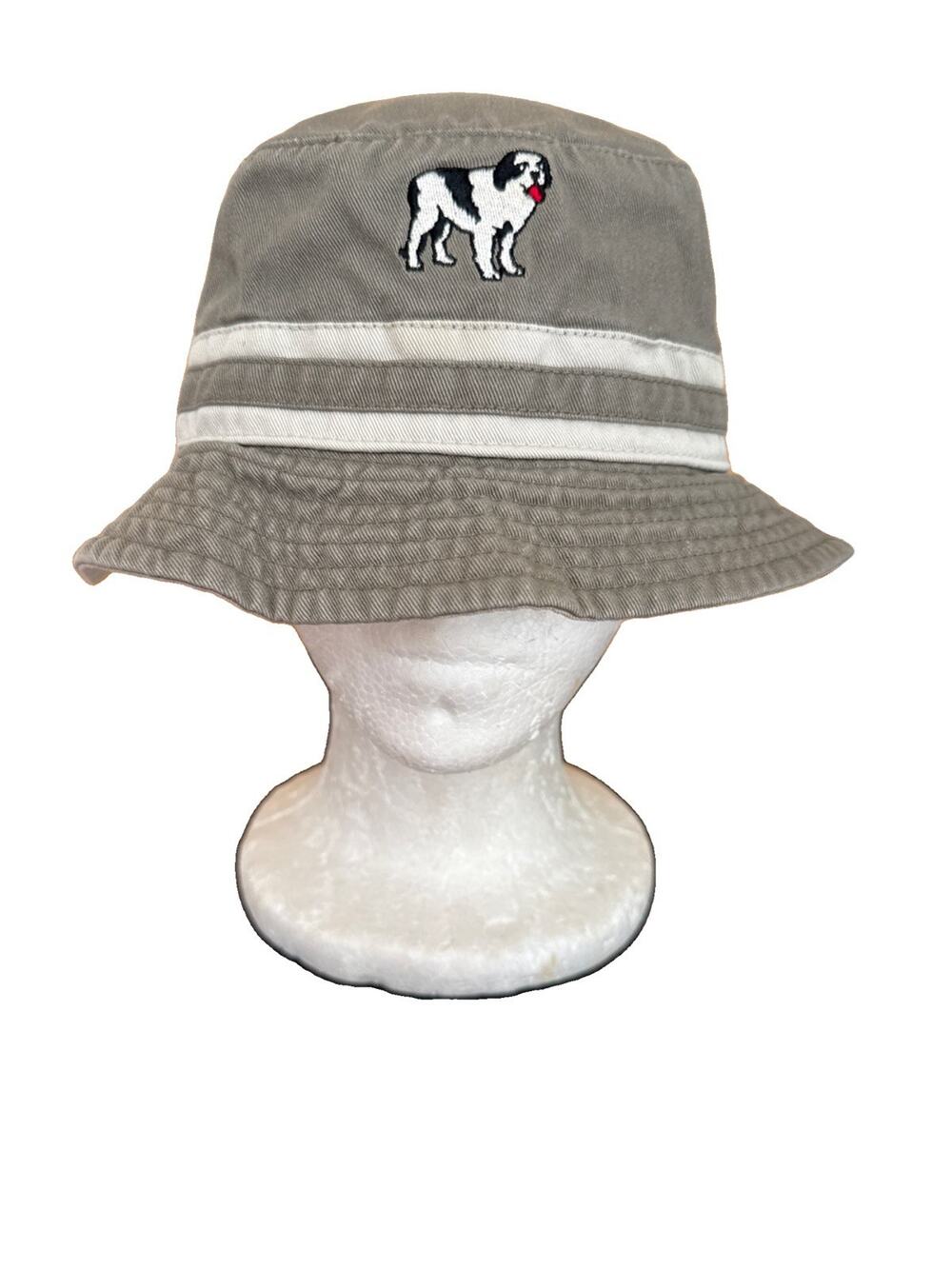Big dog embroidered bucket hat, One Size Fits All